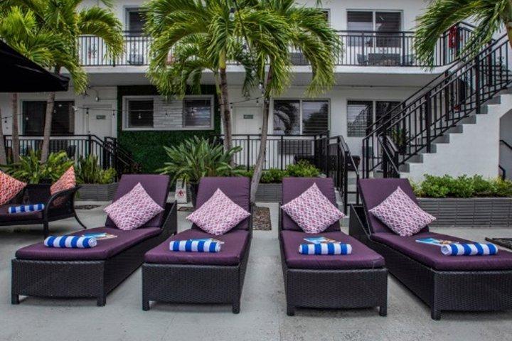 Beachside All Suites Hotel Miami Beach Exterior photo