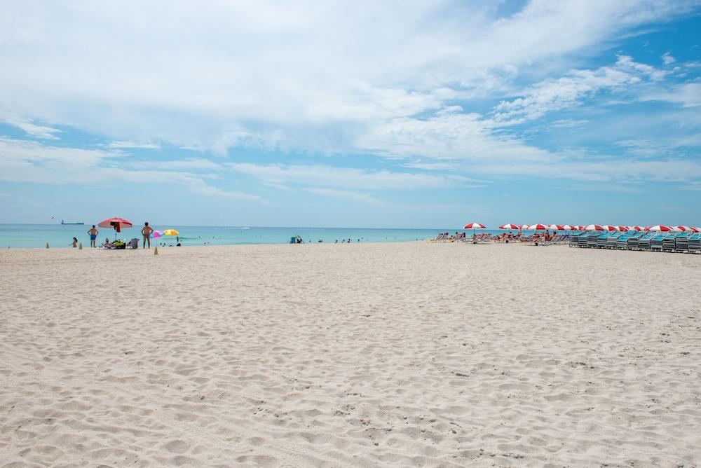 Beachside All Suites Hotel Miami Beach Exterior photo